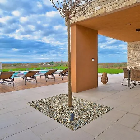 Oliveto Villa